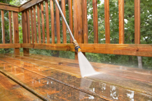 Best Deck Pressure Washing  in Waggaman, LA